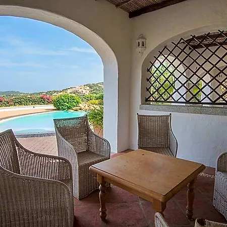 Beautiful Il Giardino Degli Oleandri One Bedroom Sleeps Two Num0856 Hotel 3*