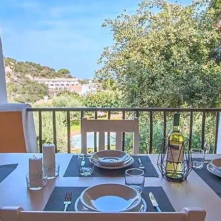 Апартаменты Beautiful Il Giardino Degli Oleandri One Bedroom Sleeps Two Num0856 Порто-Черво