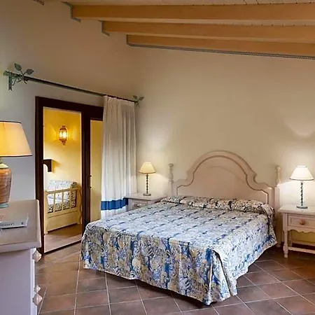 Beautiful Il Giardino Degli Oleandri One Bedroom Sleeps Two Num0856 Апартаменты Порто-Черво